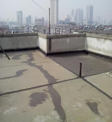 札达漏水维修 楼顶漏水是什么原因，楼顶漏水维修方法是什么?